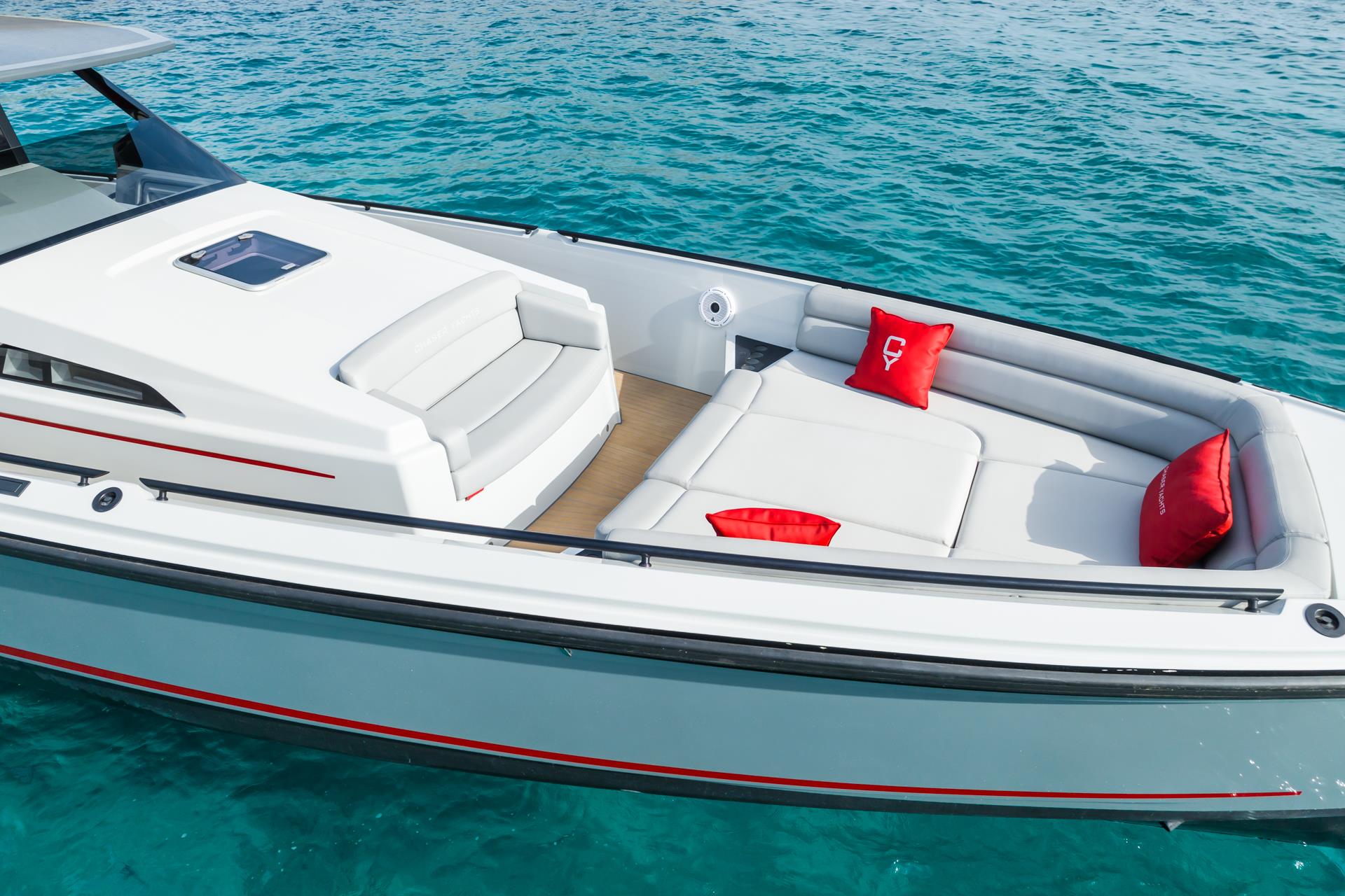 2023 CHASER YACHTS 54 LAGUNA 